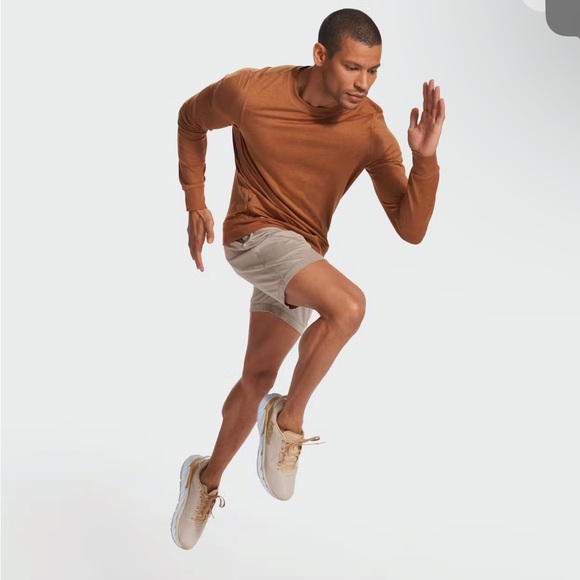 Ponto Performance Crewneck Sweatshirt - Picture 9 of 12